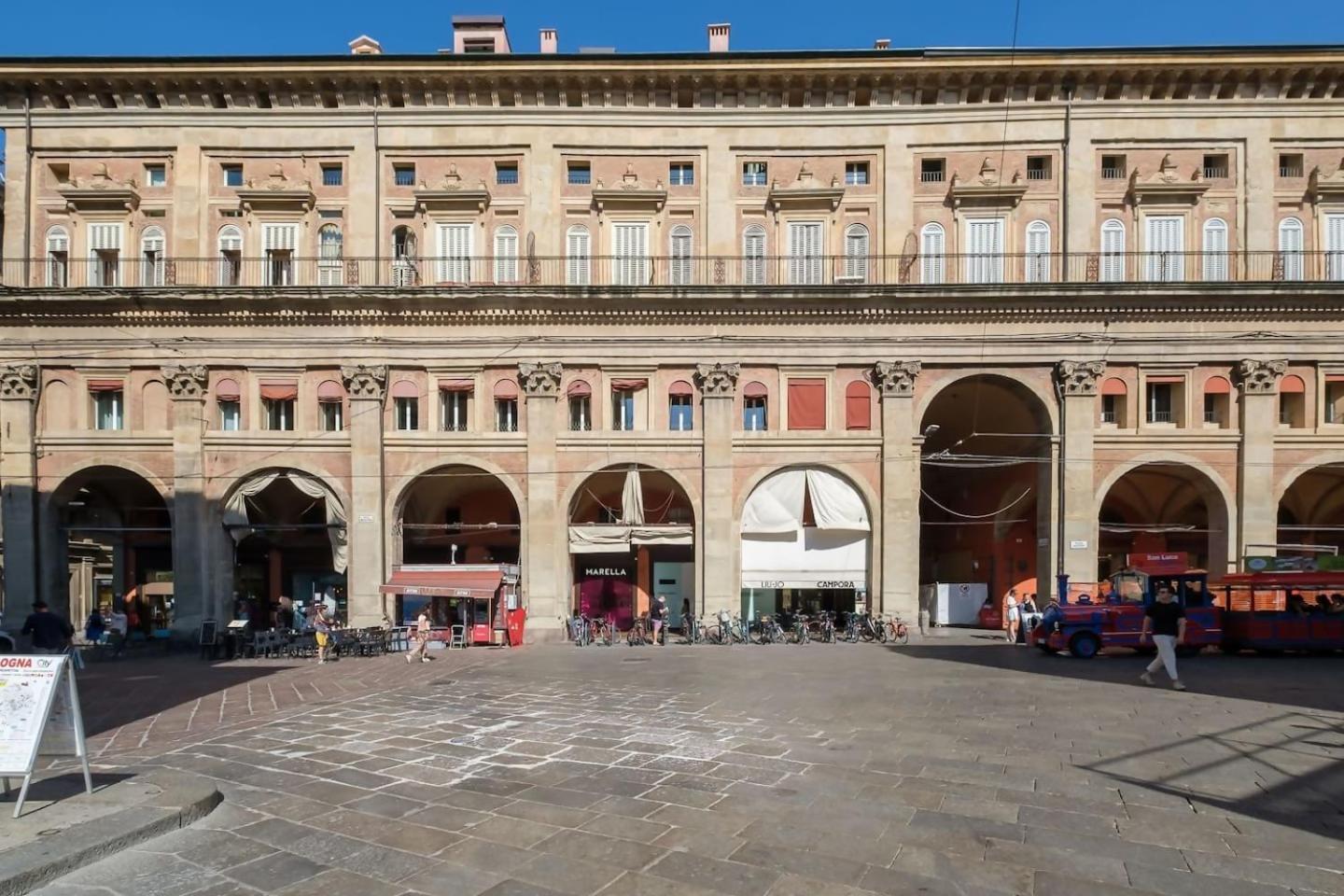 Residenza Bellavista Design E Vista Mozzafiato Lejlighed Bologna Eksteriør billede